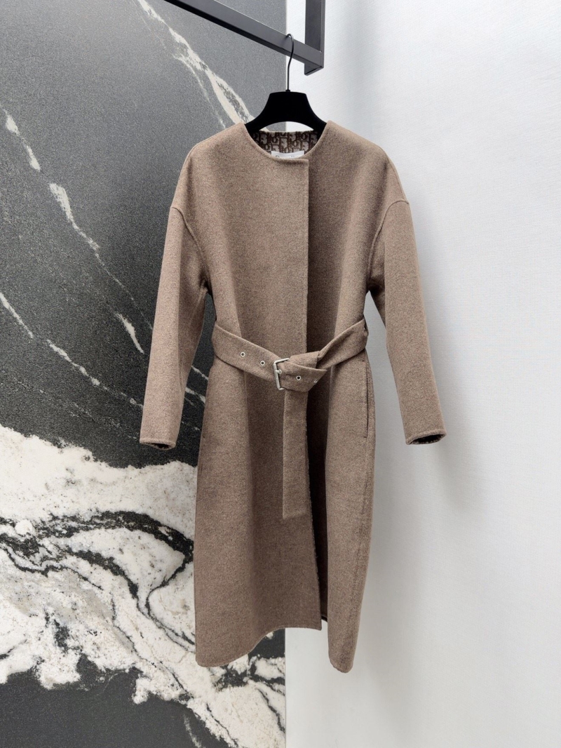 chr1st1an D10r outwear